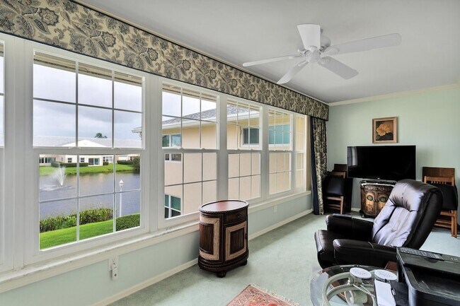 Building Photo - 830 Lake Orchid Cir