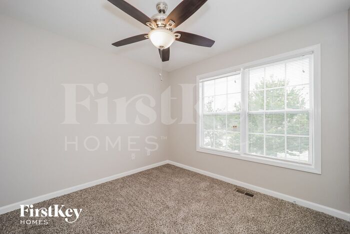 Building Photo - 8018 Bradshaw Ct