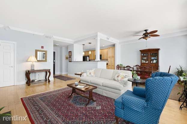 Building Photo - 498 Albemarle Rd