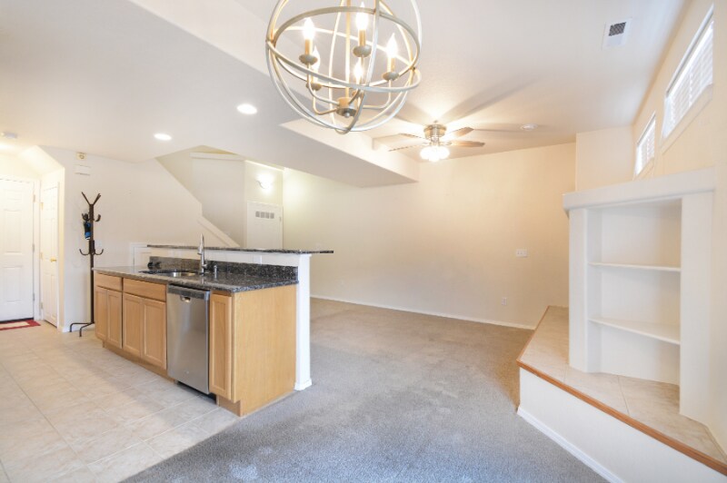 Building Photo - 1038 Cheyenne Blvd