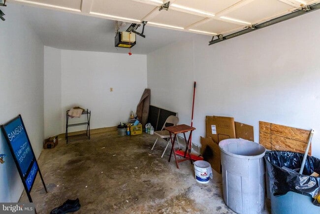 Building Photo - 15714 Lansdale Pl