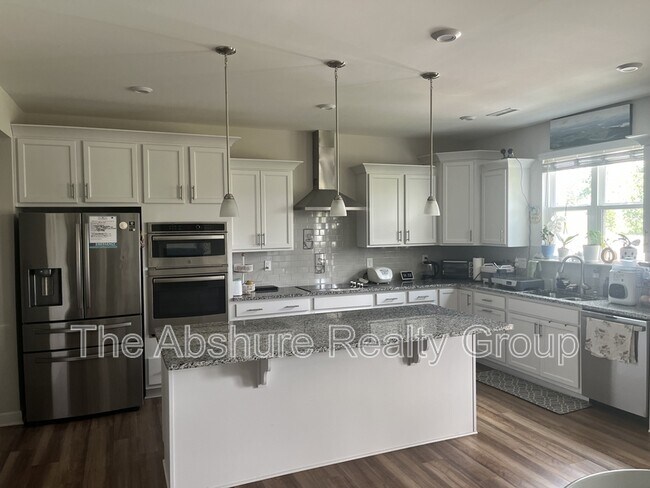 Building Photo - 1511 Woodland Knl Ct