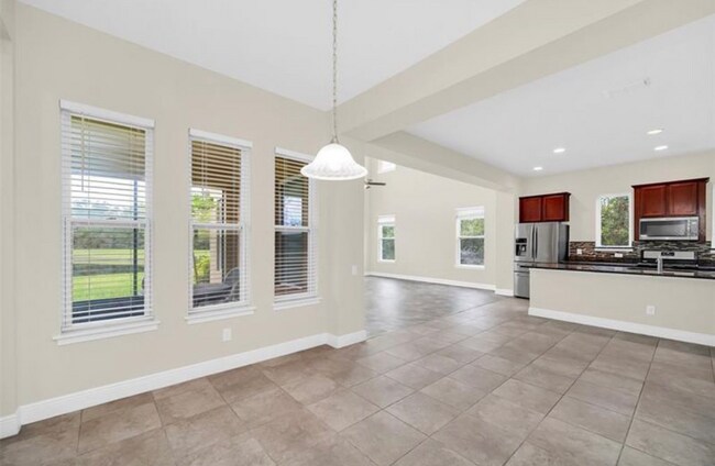 Building Photo - 12345 Aldford Dr