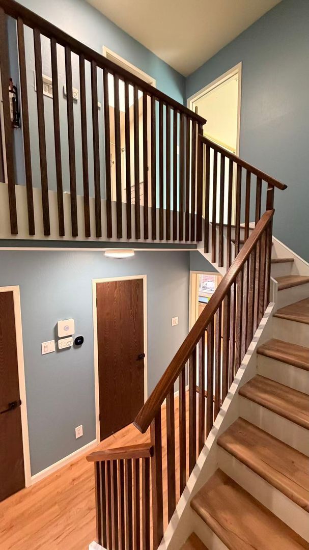 Building Photo - 3Bed/2.5Ba Tri-Level Home with Views, Solar, and Private Yard – Glen Park