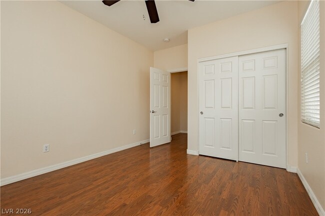 Building Photo - 11220 Robin Park Ave