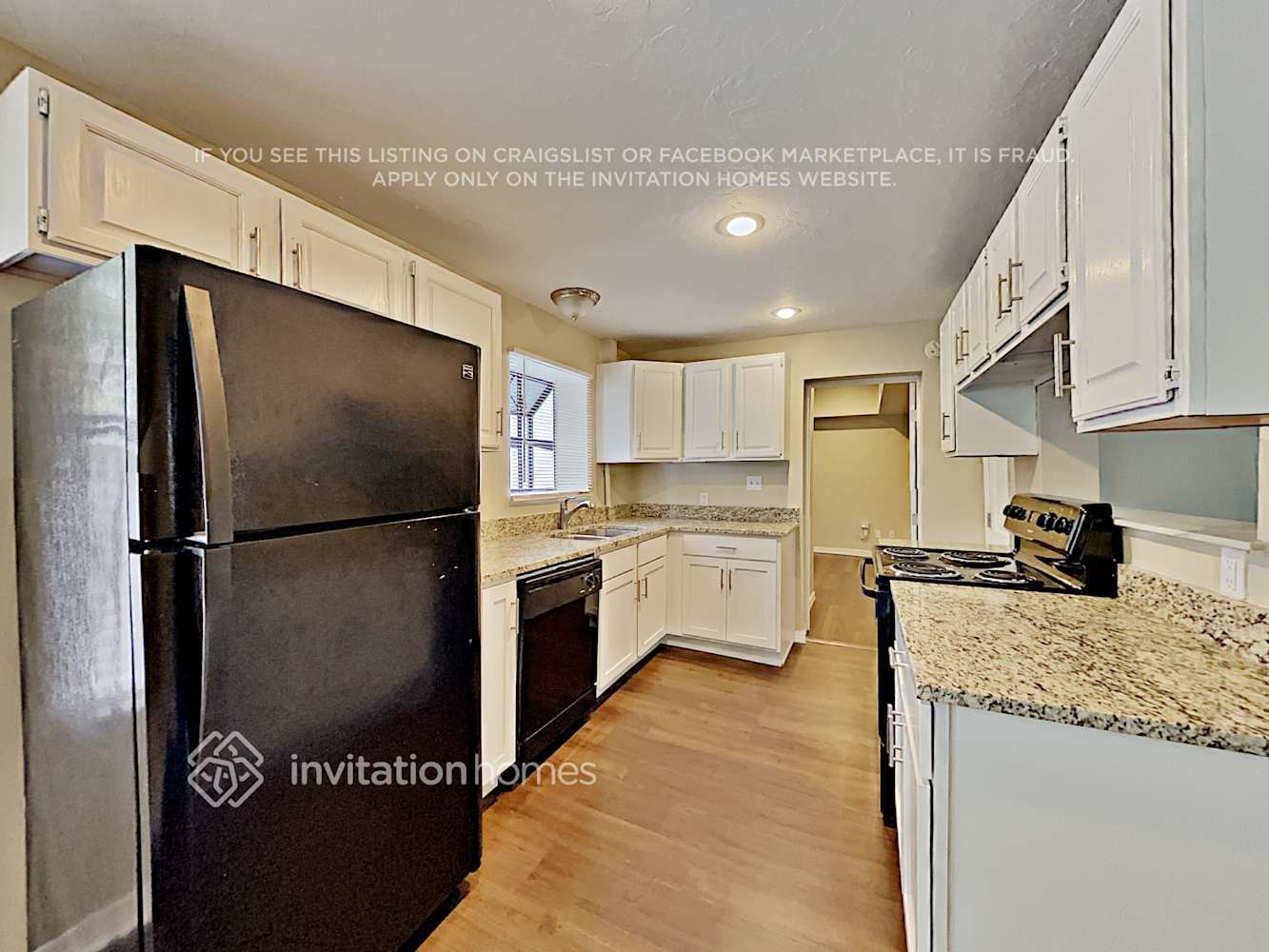 Building Photo - 807 35th St W
