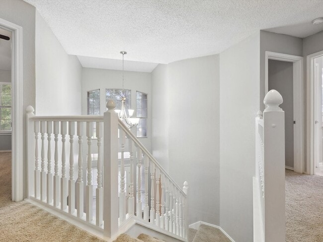 Building Photo - 205 Bayou Ct