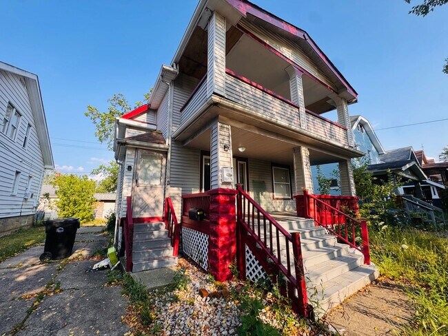 Building Photo - 3487 W 100th St
