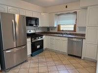 Building Photo - 14 63rd St