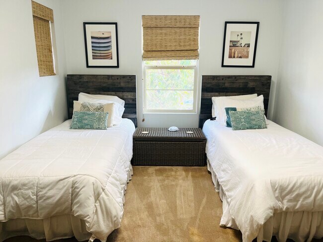 Building Photo - 1668 Shorebreak Way