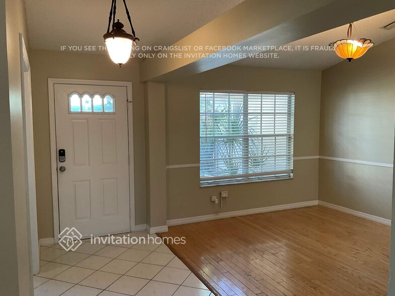 Building Photo - 963 Whisperpine Dr