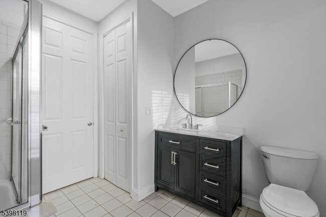 Building Photo - 225 Windmill Ct