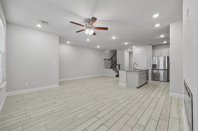 Building Photo - 7808 Manilla Dr