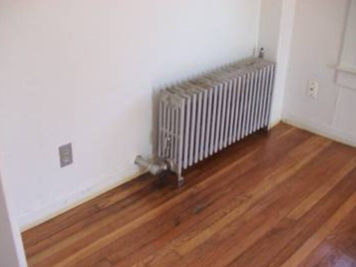 Building Photo - 13 Becket St