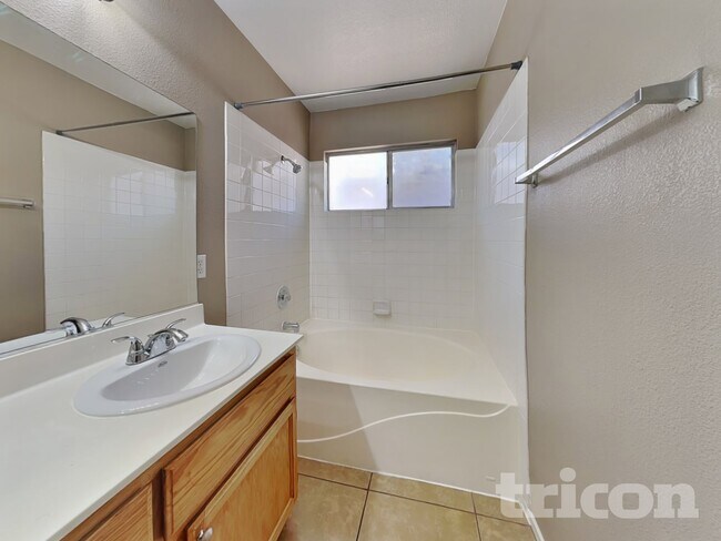 Building Photo - 3688 Copper Cactus Dr