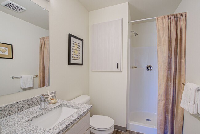 Building Photo - Country Living with Modern Flair: Wake up to the sounds of nature, Live Minutes from Everything