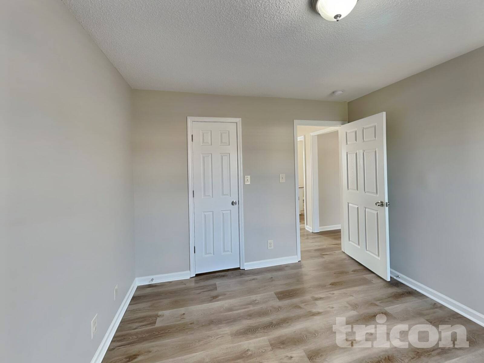 Building Photo - 3411 Bradfield Dr