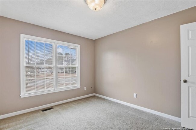 Building Photo - 7132 Summerlin Dr