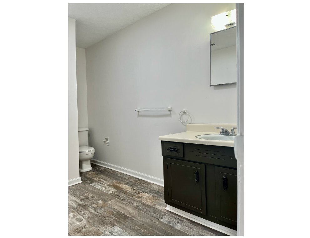 Building Photo - 139 Hendricks Blvd