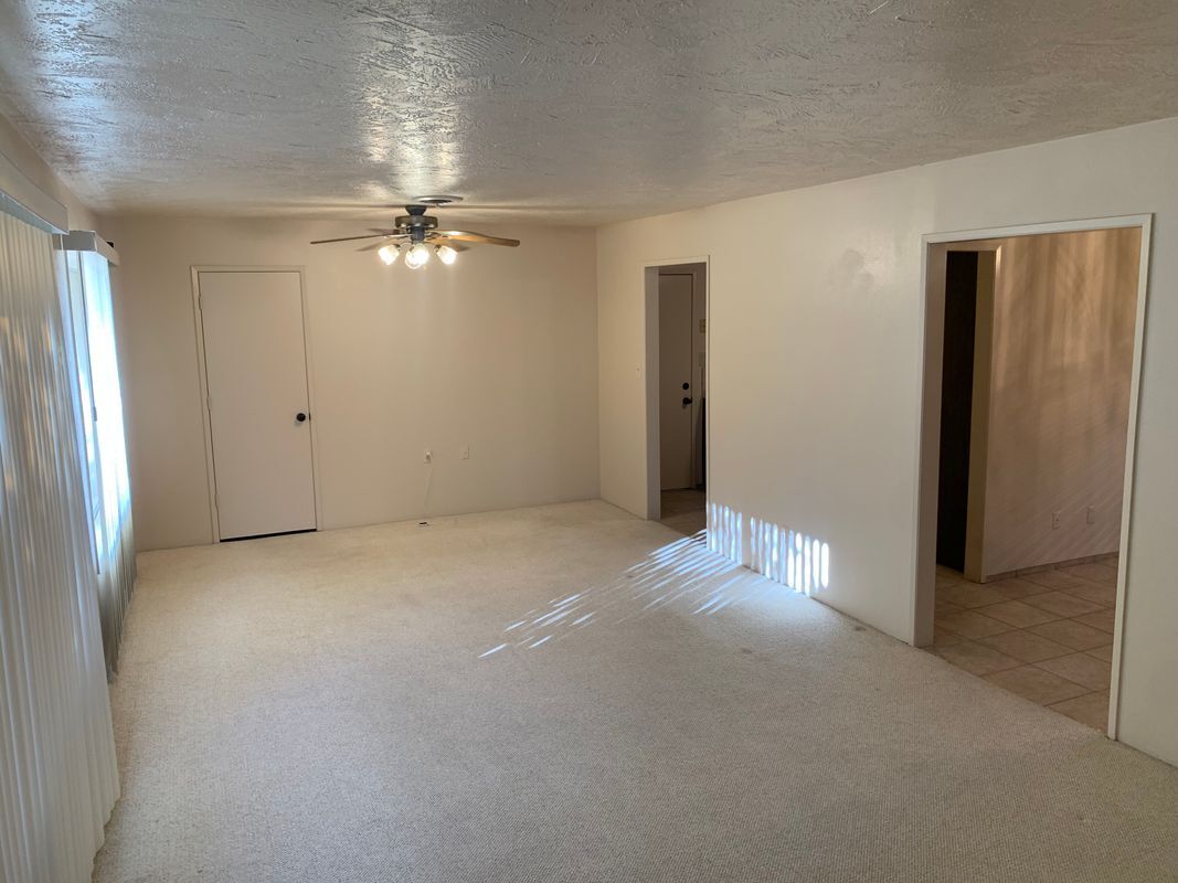 Building Photo - 7555 Victoria Ave