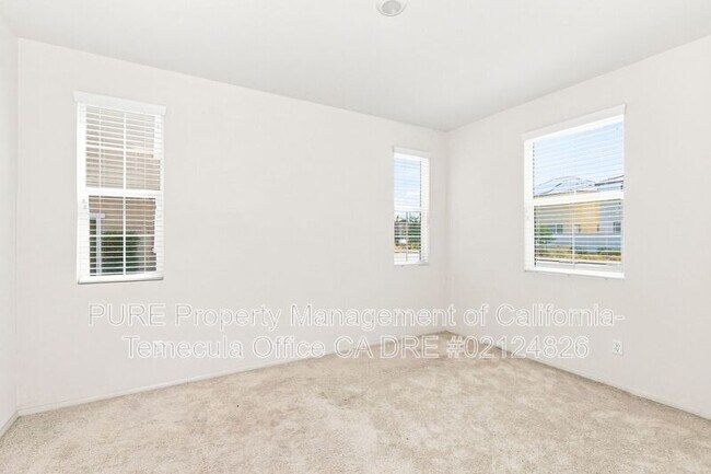Building Photo - 28235 Ashtree St