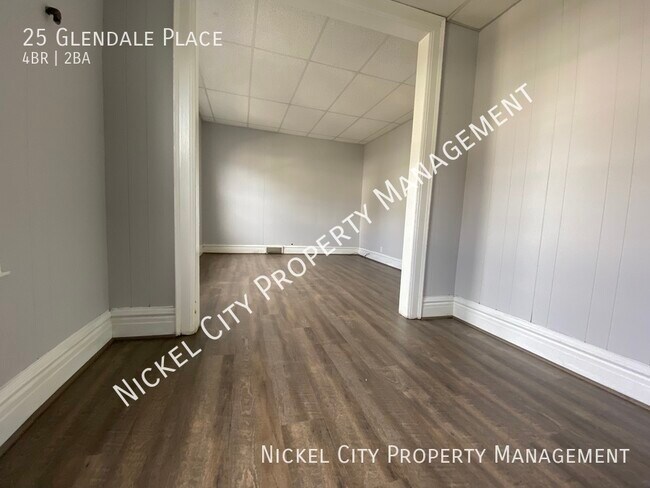 Building Photo - Beautiful 4 bedroom + Office Victorian Sty...