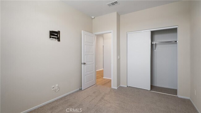 Building Photo - 13925 Mesa View Dr