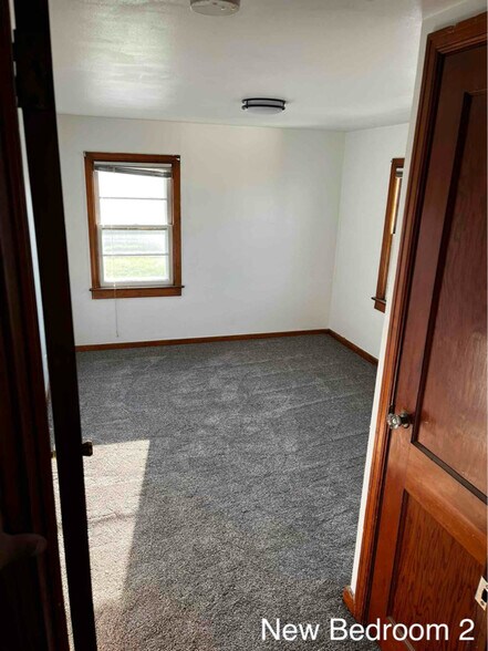 Building Photo - 2113 Wiemann St