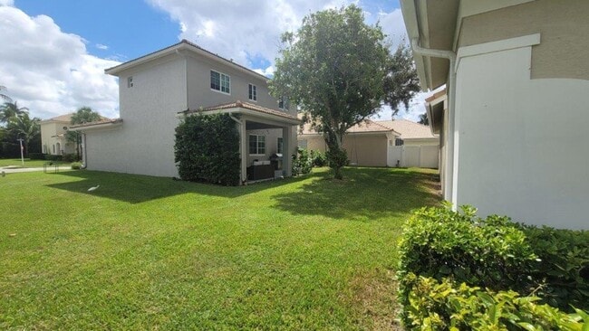 Building Photo - 2345 Spanish Wells