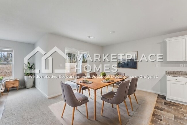 Building Photo - 5331 Greenwood Rd