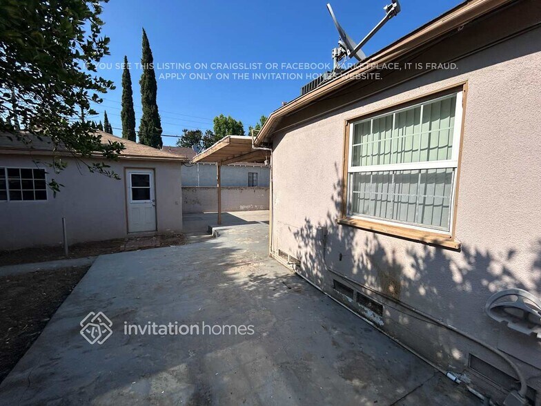 Building Photo - 6509 Whitman Ave