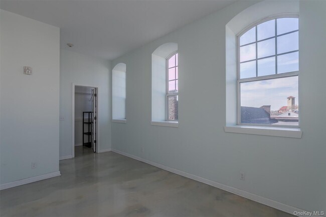 Building Photo - 22 Cottage St