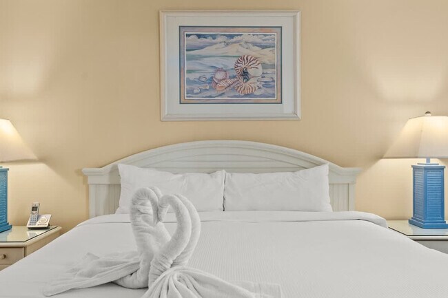 Building Photo - 8743 Thomas Dr