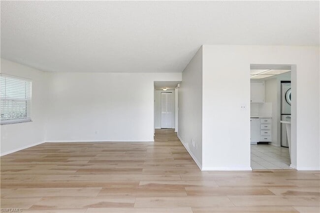 Building Photo - 1400 Pompei Ln