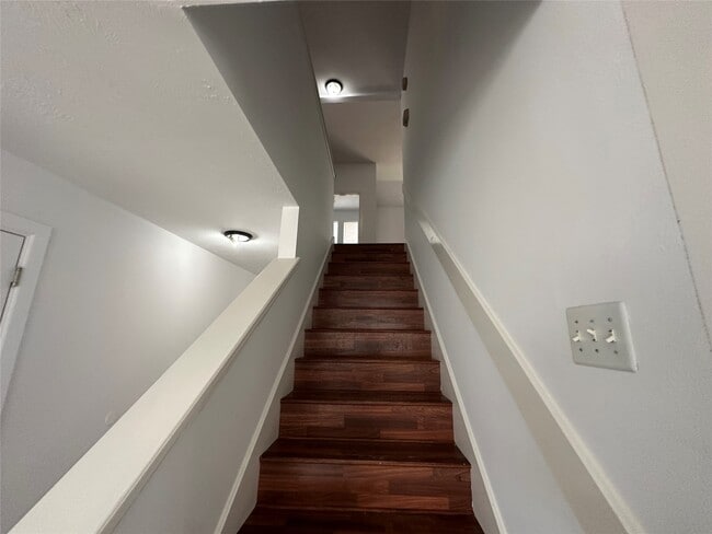 Building Photo - 19939 Arbor Creek Dr