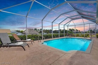 Building Photo - 3335 SW 25th Ct