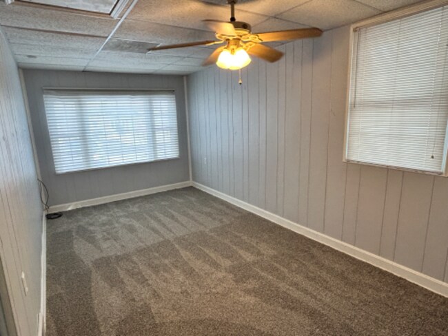 Building Photo - 2104 Dogoon Dr