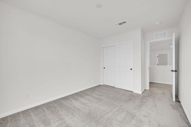 Building Photo - Modern Living in a Gated Community | Solar + EV Ready