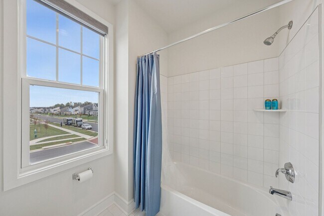 Building Photo - 101 Milvian Wy SE