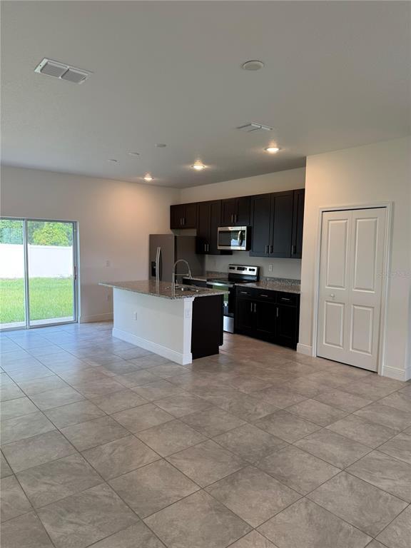 Building Photo - 14388 SW 45th Cir