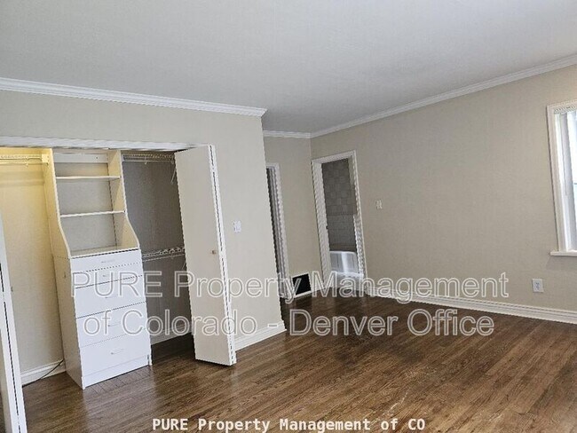 Building Photo - 4001 S Pennsylvania St