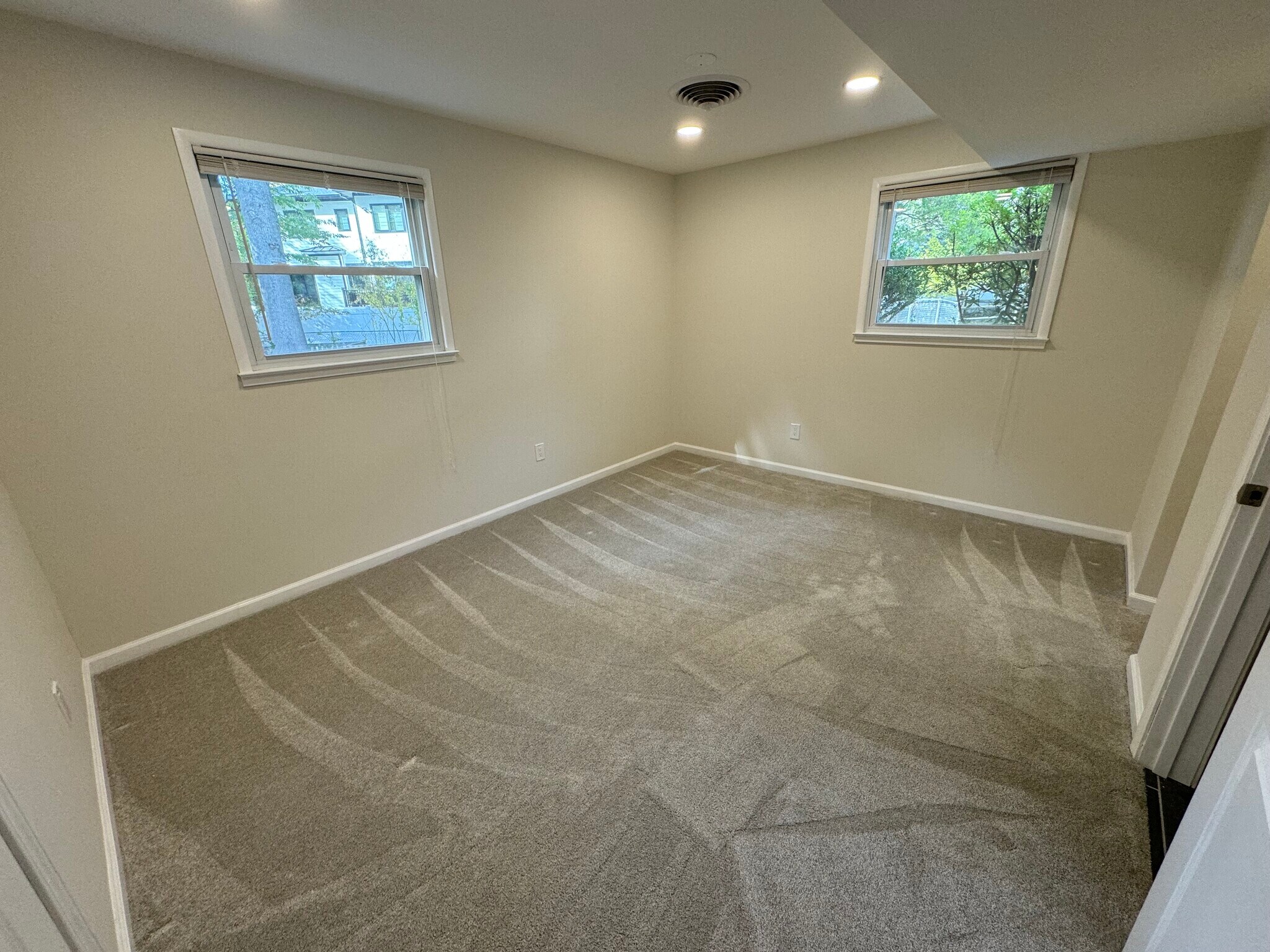 lower level bedroom 4 - 1013 Mountfort Ct SW