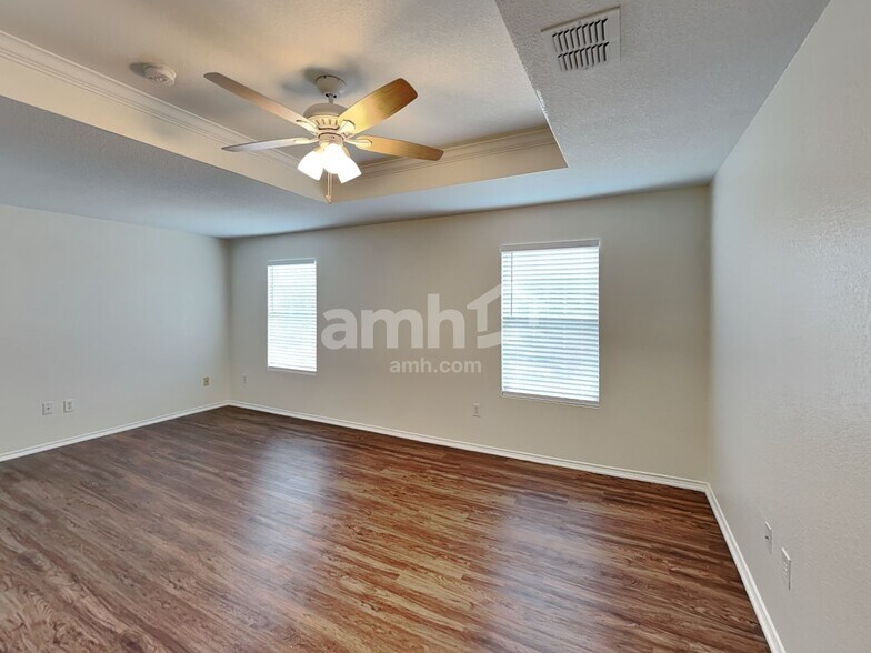 Building Photo - 9315 Juniper Spring