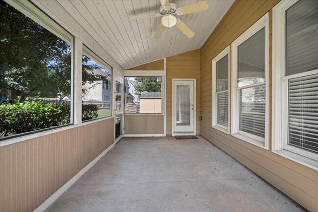 Building Photo - Move into this home and share in its appreciation with Acre.  See more at www dot acrehomes dot com