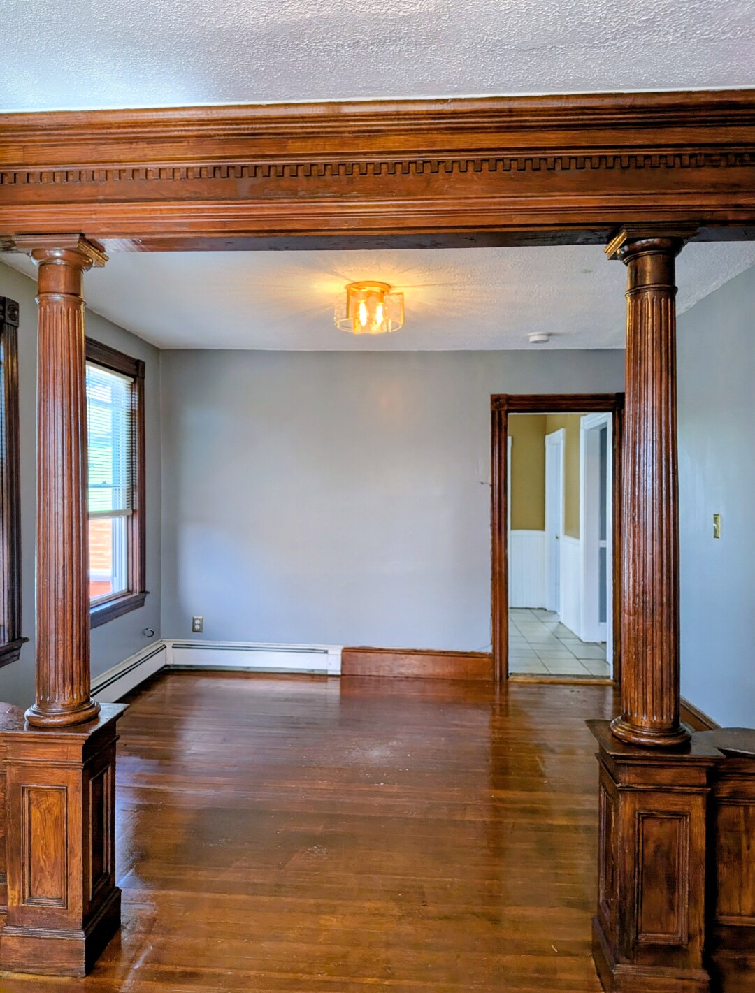 Building Photo - 313 Branch Ave