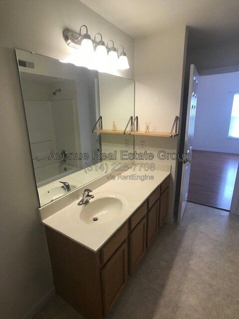 Building Photo - 11300 Spring Creek Ln