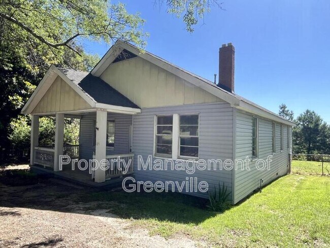 Building Photo - 105 S Piedmont Hwy
