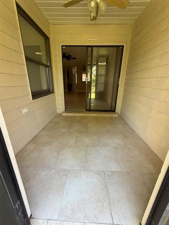 Building Photo - 1120 Monroe Ave