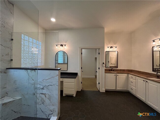 Building Photo - 406 Williams Way