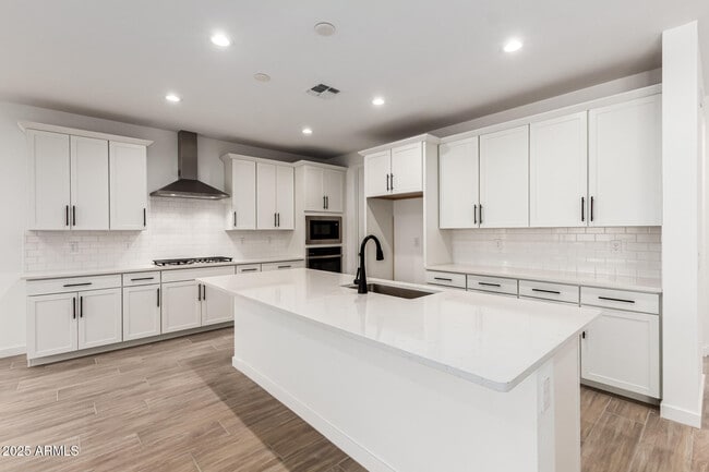 Building Photo - 23724 N 165th Dr